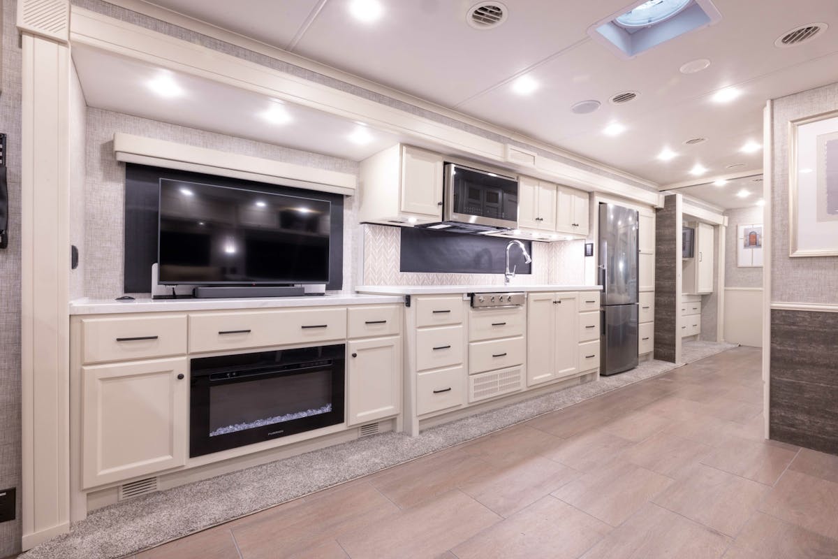 Front living area in the Tiffin Byway 38 CL